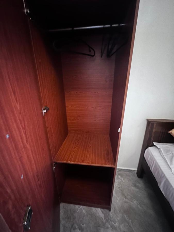 N Joy Inn Тринкомале Екстериор снимка